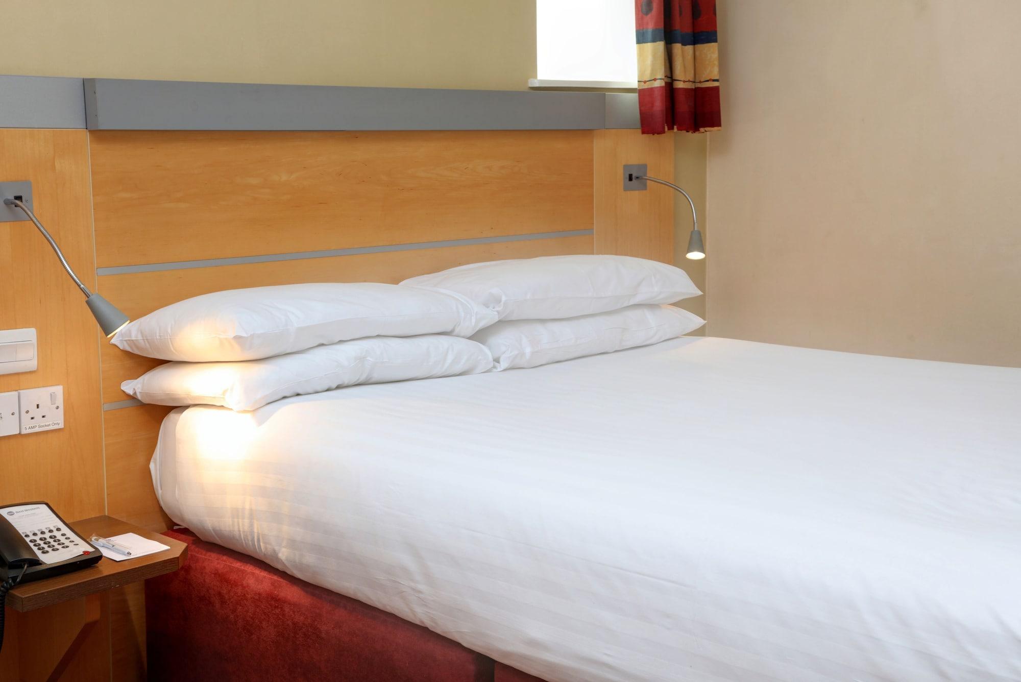 Crewe Arms Hotel Екстер'єр фото