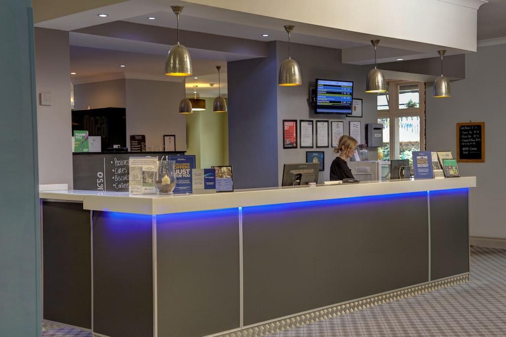 Crewe Arms Hotel Екстер'єр фото