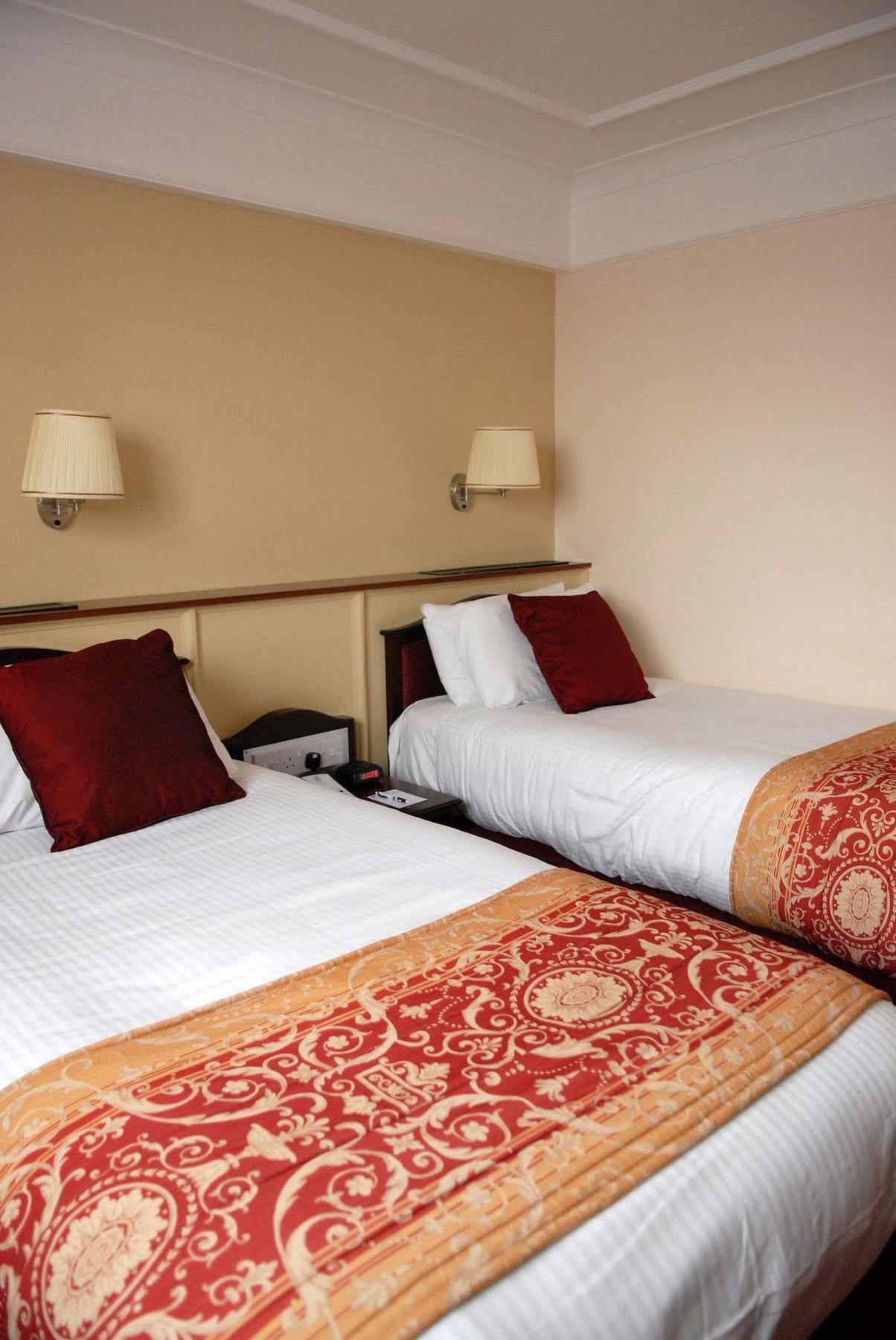 Crewe Arms Hotel Екстер'єр фото